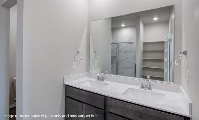 Building Photo - Stylish & Smart Living in Yukon – 4-Bedroo...
