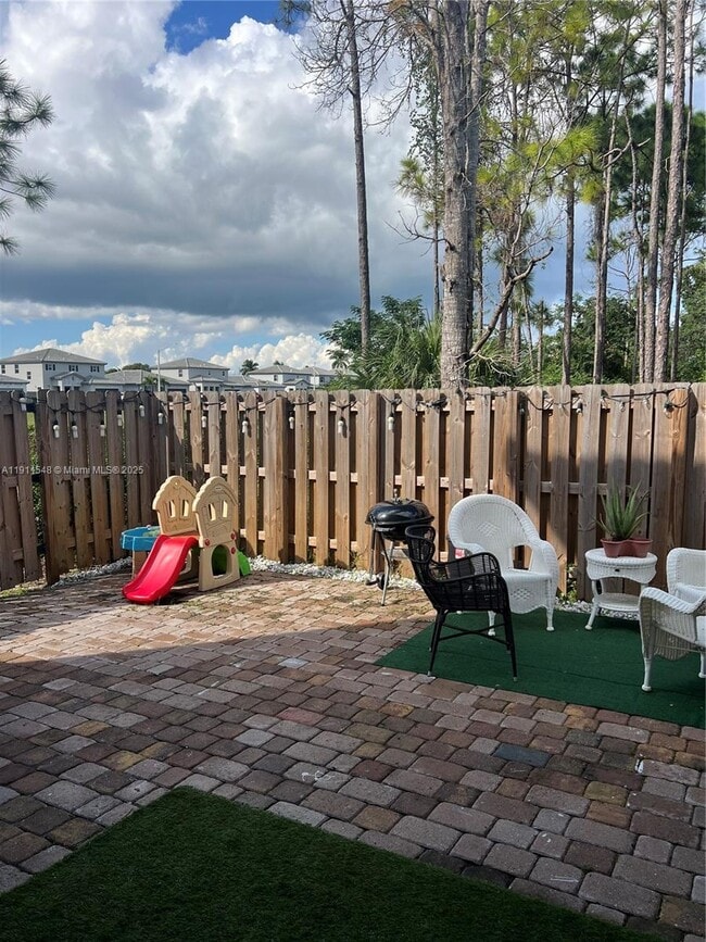 Building Photo - 16257 SW 290th Terrace