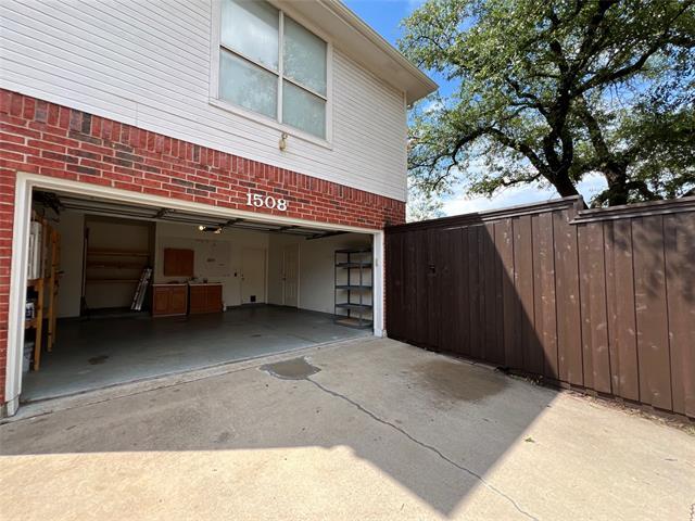 Building Photo - 1508 Alamosa Dr