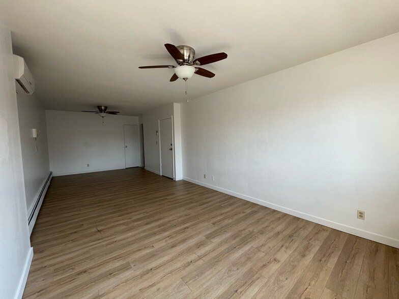 Building Photo - 307 Freeport Rd