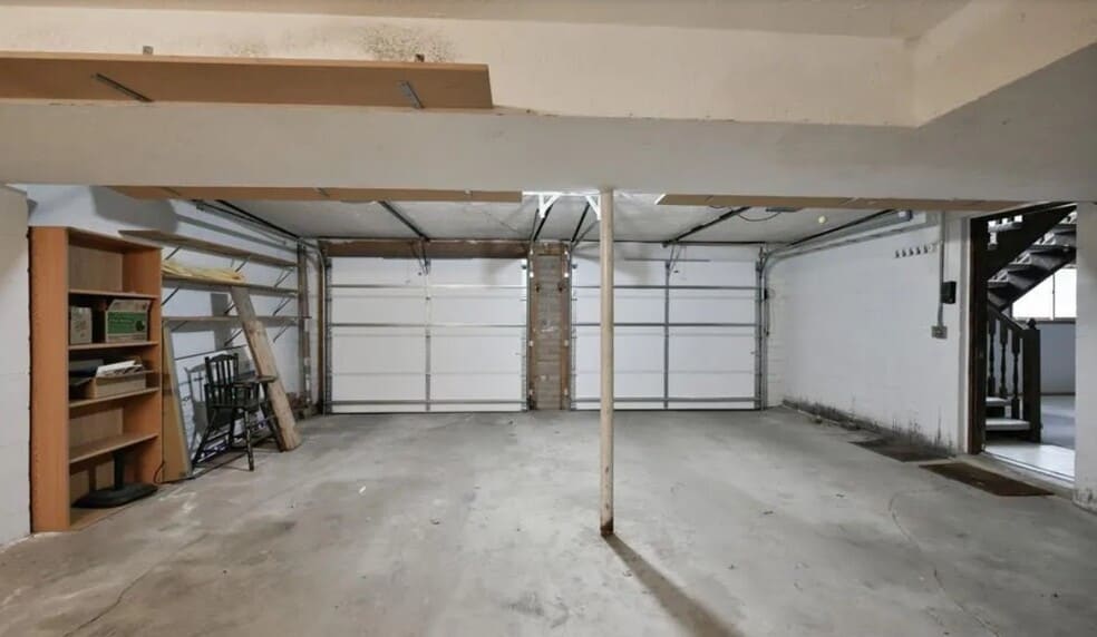 Building Photo - 13509 Carpenter St