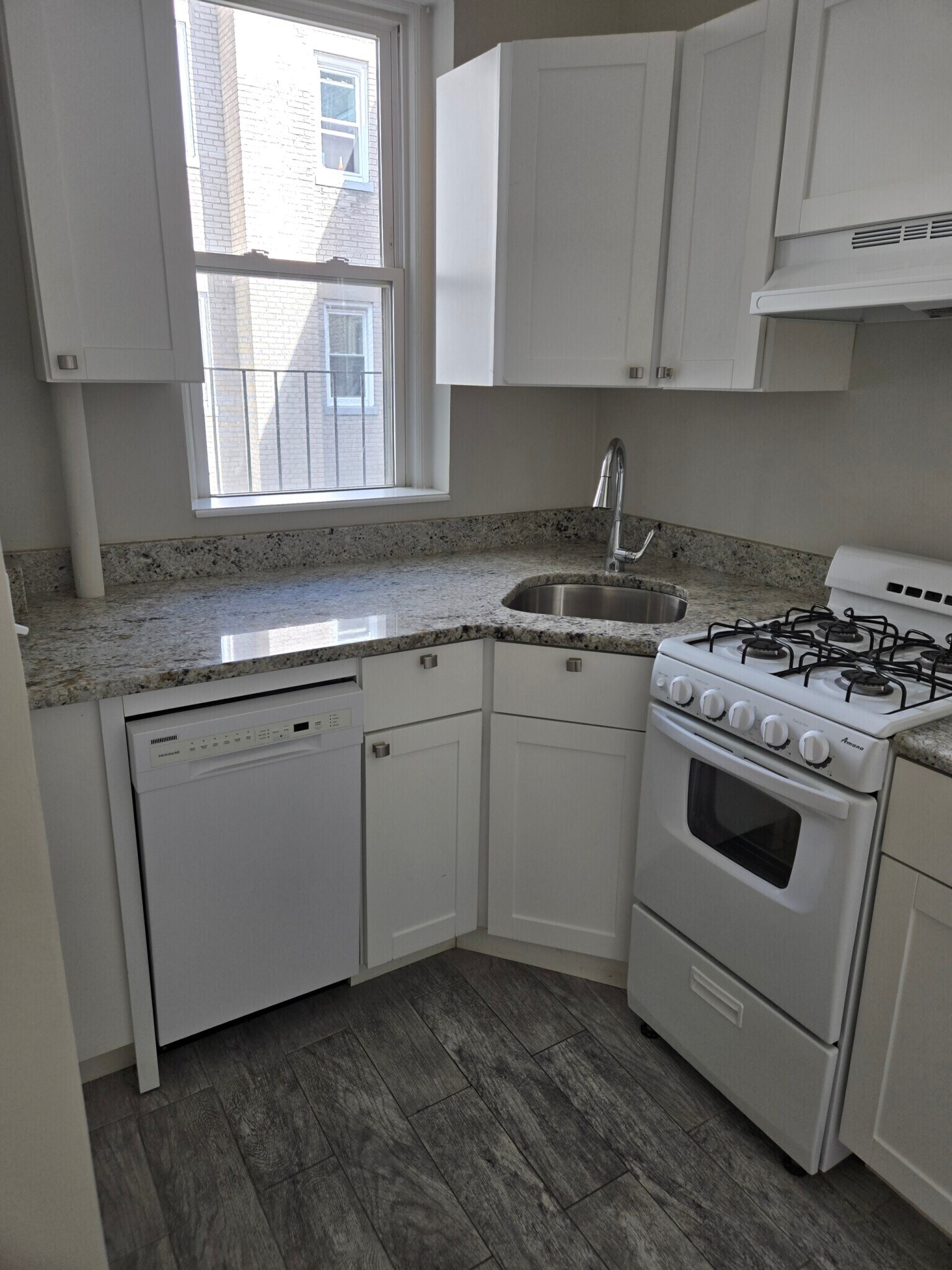 Building Photo - 1189 Commonwealth Ave