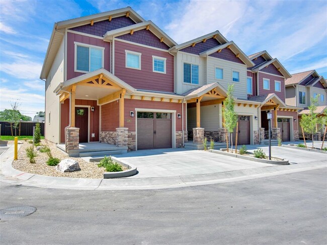 Primary Photo - Alpine Townhomes