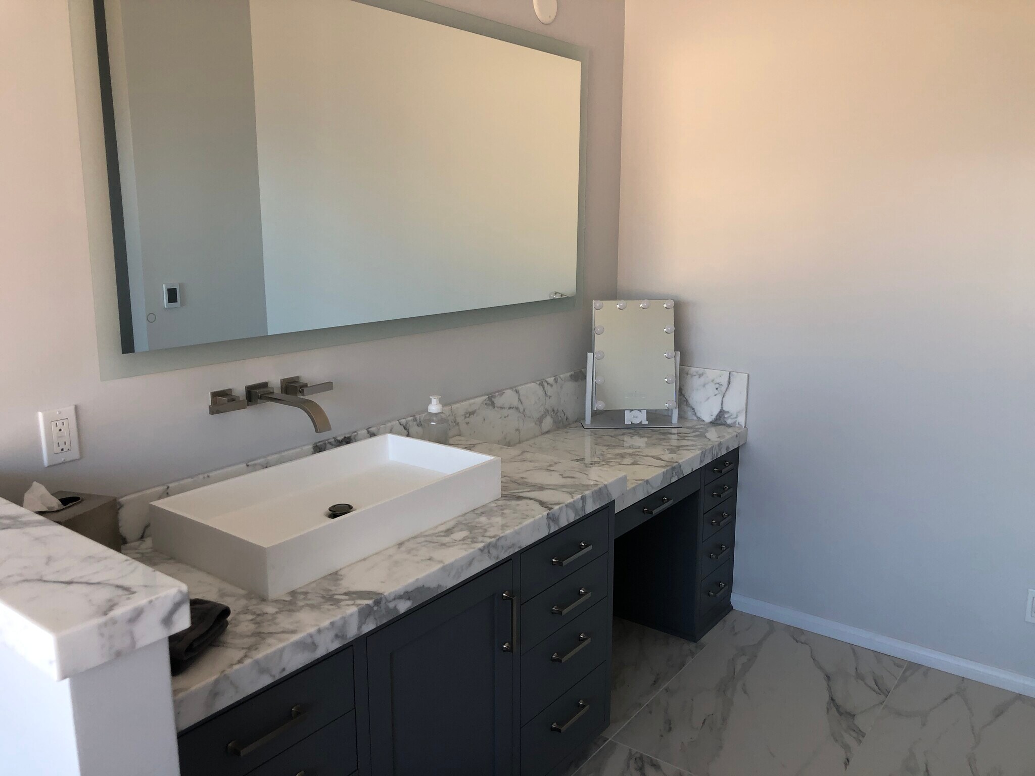 Building Photo - 30001 Zenith Point Rd