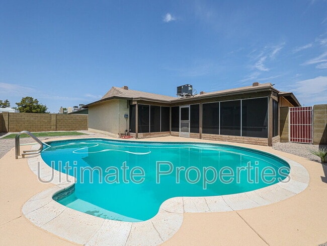 Building Photo - 5357 W Cholla St