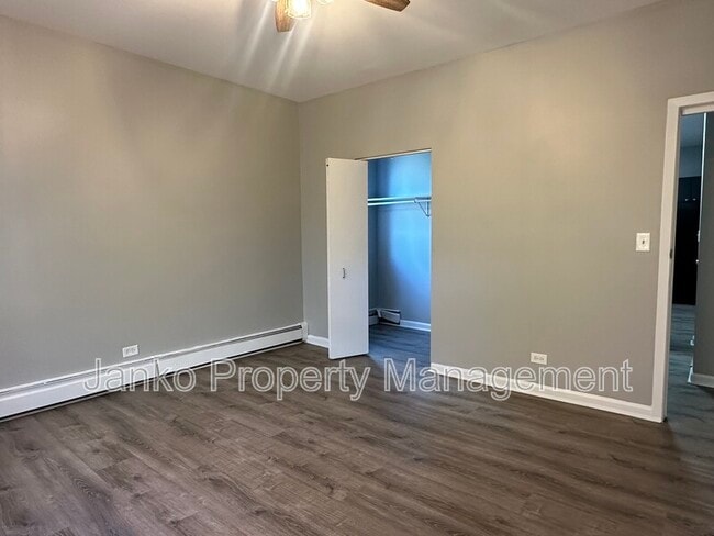 Building Photo - 52 N Parkside Ave