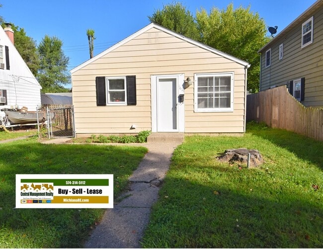 Primary Photo - Remodeled, 2 bedroom South Bend IN home