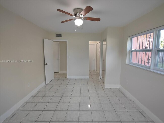 Building Photo - 17101 NW 57th Ave