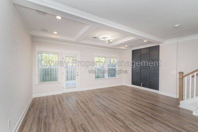 Building Photo - 319 Sumac Trail