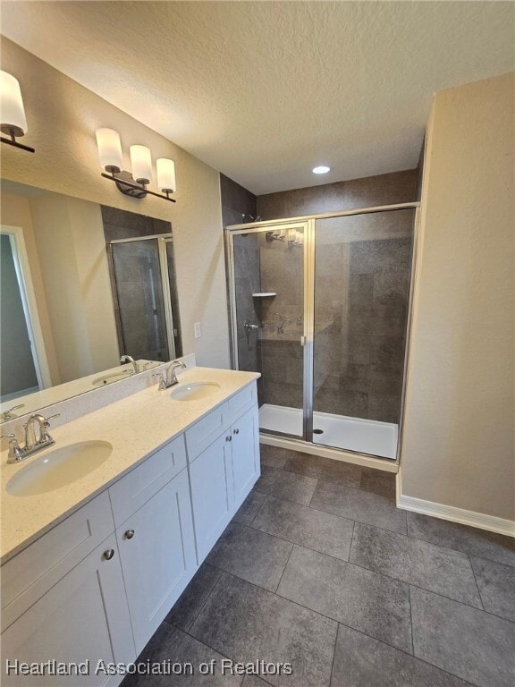 Building Photo - 5519 Castania Dr