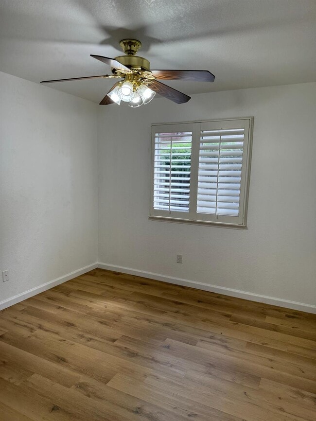 Building Photo - 3741 W Stuart Ave