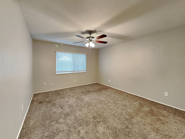 Building Photo - 4011 Brookmoor Dr