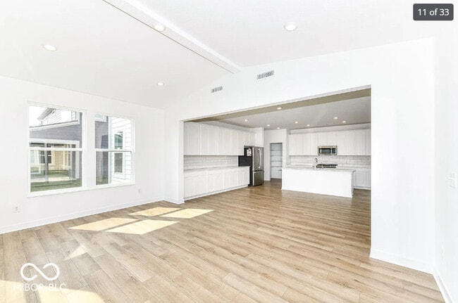 Building Photo - 5155 Summerton St