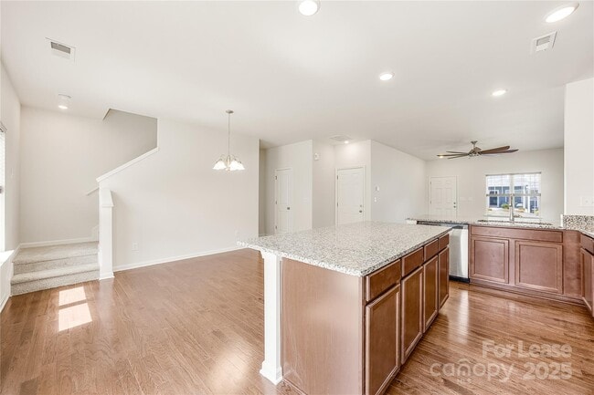 Building Photo - 15235 Wrights Crossing Dr