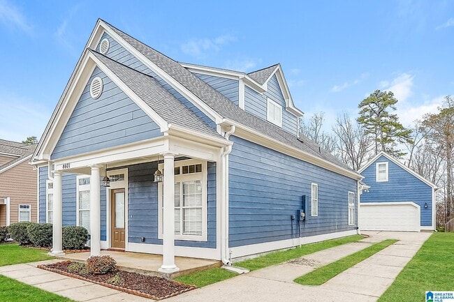 Building Photo - 4601 Nicholas Dr