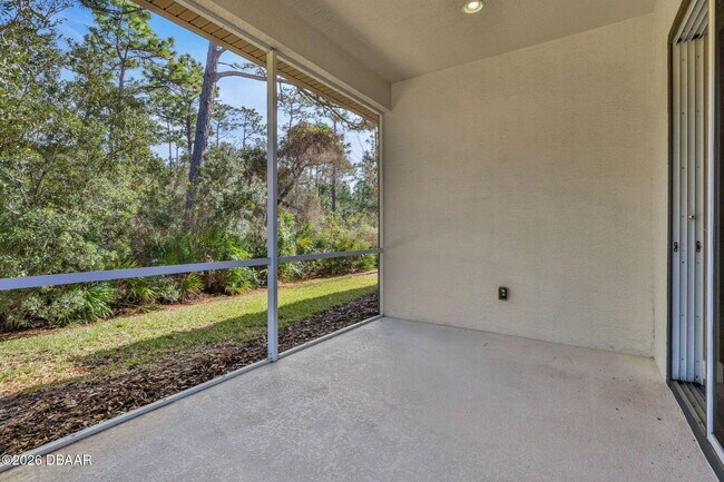 Building Photo - 800 Aldenham Ln