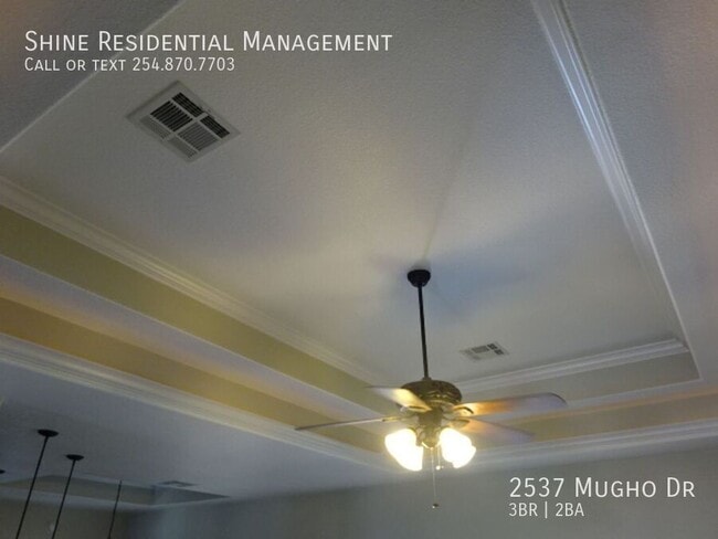 Building Photo - 2537 Mugho Dr