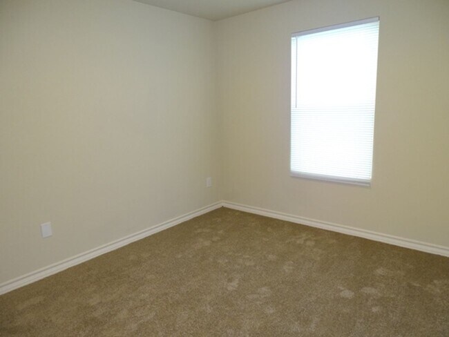 Building Photo - 13911 Annas Way #101, San Antonio, TX. 78233