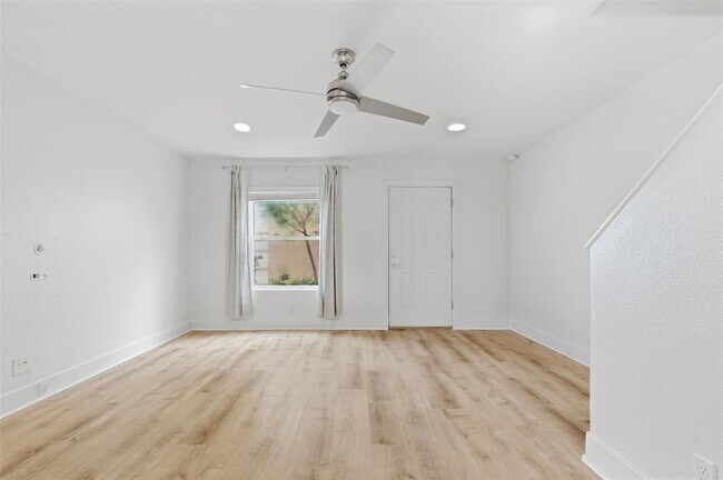 Building Photo - 1101 Grove Blvd