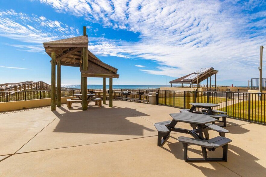 Building Photo - 24160 Perdido Beach Blvd