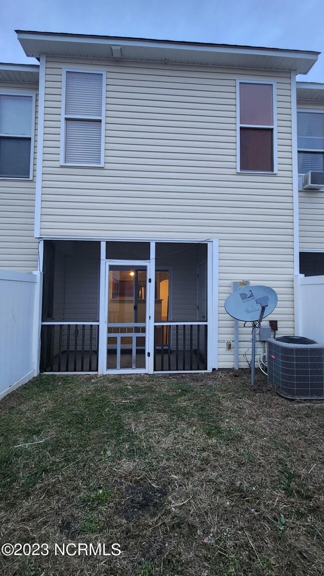 Building Photo - 267 Caldwell Loop