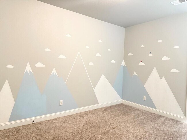 Building Photo - 3907 Yorkshire Dr