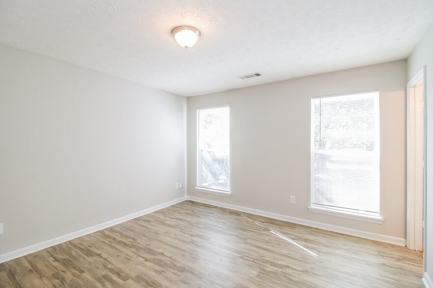 Building Photo - 3500 Keels Ln