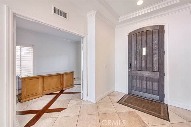 Building Photo - 9 Marisol