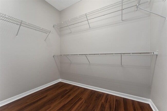 Building Photo - 2756 Mead Ave