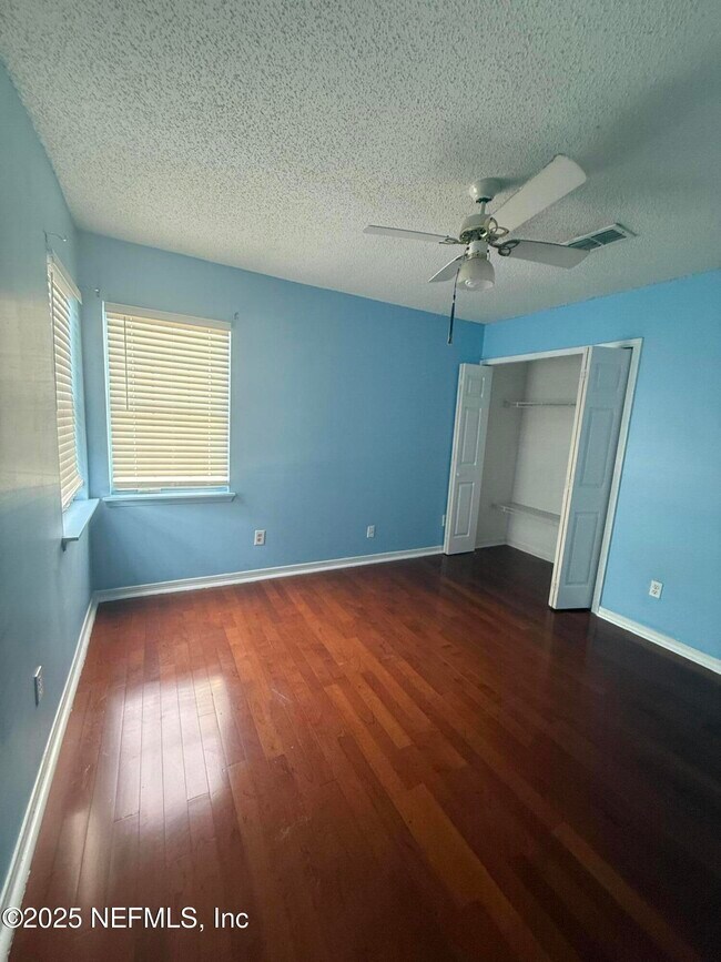 Building Photo - 7751 Lynchburg Ct E