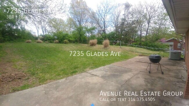 Building Photo - 7235 Glades Ave