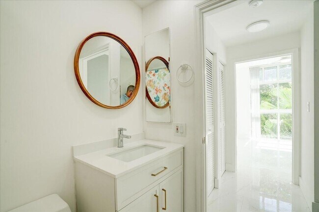 Building Photo - 9805 NW 52nd St