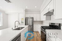 Building Photo - 12177 Pepper Tree Ln