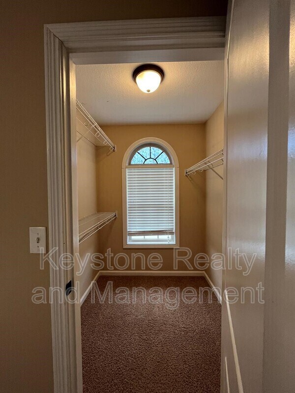 Building Photo - 1418 Bruceton Dr
