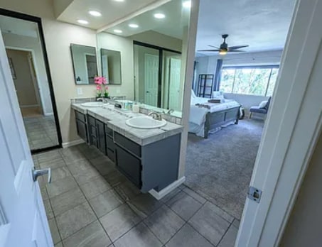 Building Photo - 4433 Date Ave