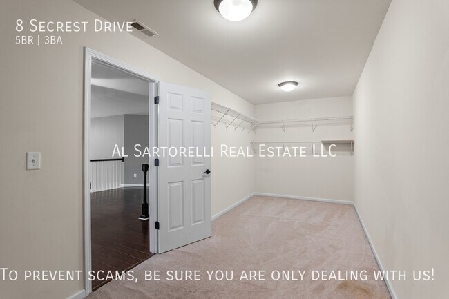 Building Photo - 8 Secrest Dr