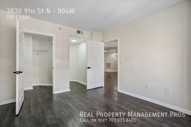 Building Photo - 3830 9th St N