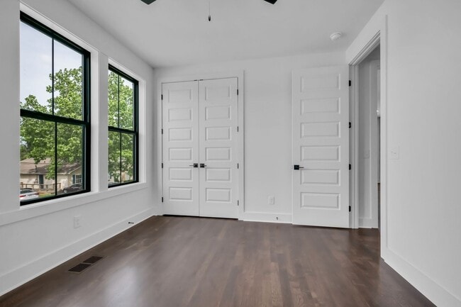Building Photo - Modern Luxury Living in East Nashville