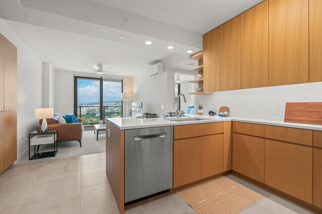 Building Photo - Fully furnished 1-bed, 1-bath, 1-parking a...