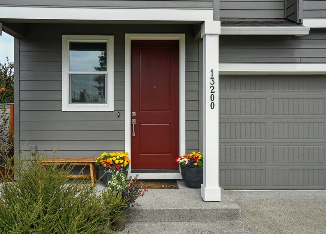 Building Photo - New Corner Lot- 3 Car Garage!