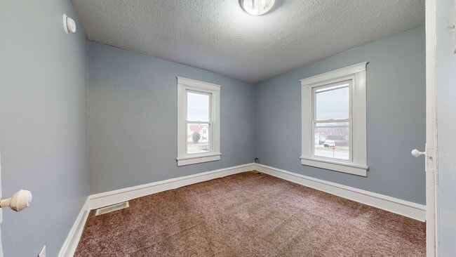 Building Photo - 3 bedroom/ 2bath home in Mansfield!