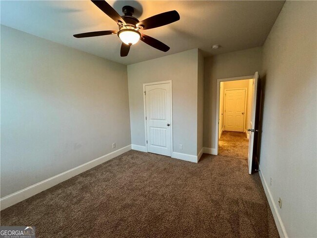 Building Photo - 7381 Parkland Bend