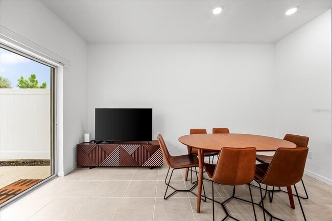 Building Photo - 8508 Lunar Skye St
