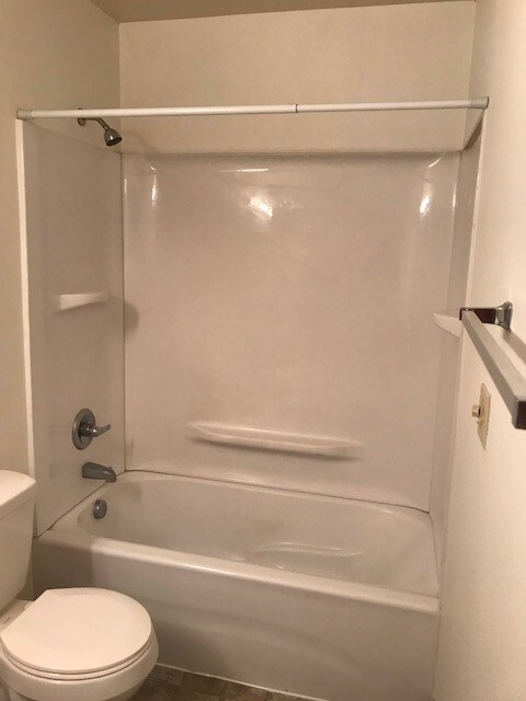 Building Photo - 4725 SW 139th Ave