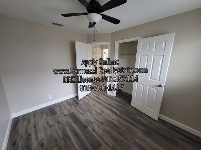 Building Photo - 1319 Palomar Cir