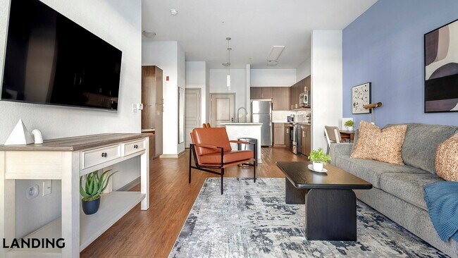 Building Photo - 10051 Perimeter Station Dr