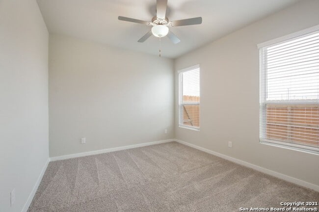 Building Photo - 1 month free APRIL at Stadium Pointe- Tucked Away & Spacious in Northwest SA
