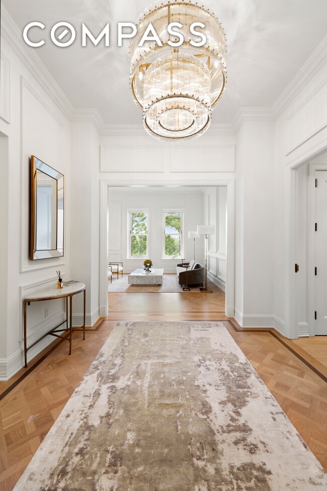 Building Photo - 1 Central Park S