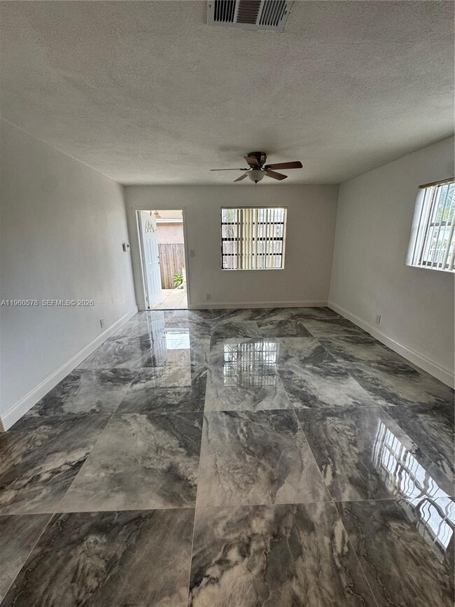 Building Photo - 2004 SW 57th Ave