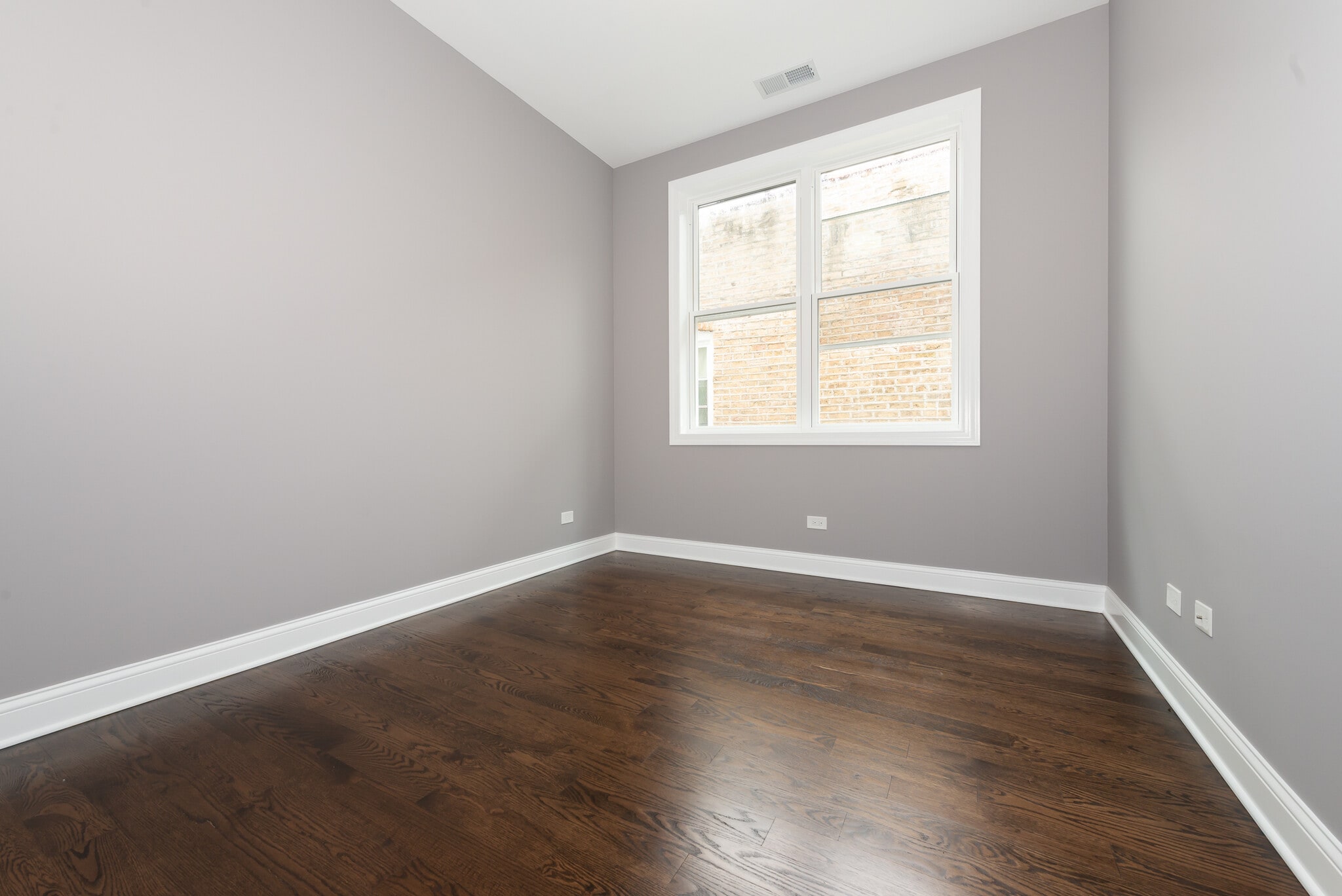 Building Photo - 4429 N Kimball Ave